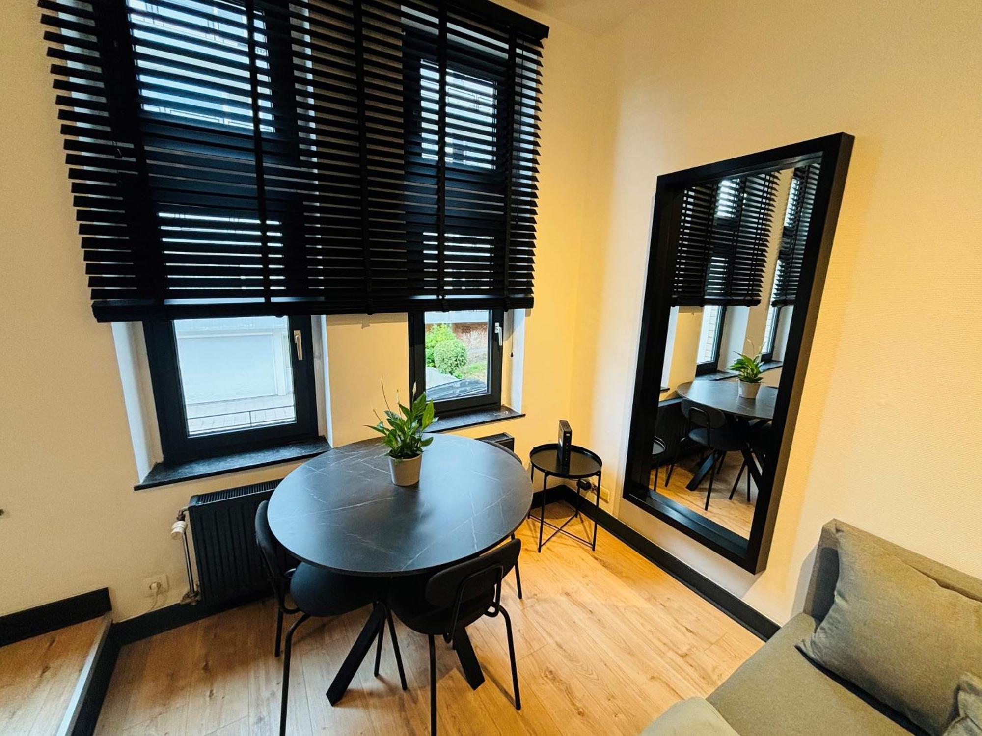 Appartement Cosy Liege Station מראה חיצוני תמונה